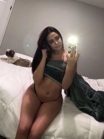 Элеонора Эскорт